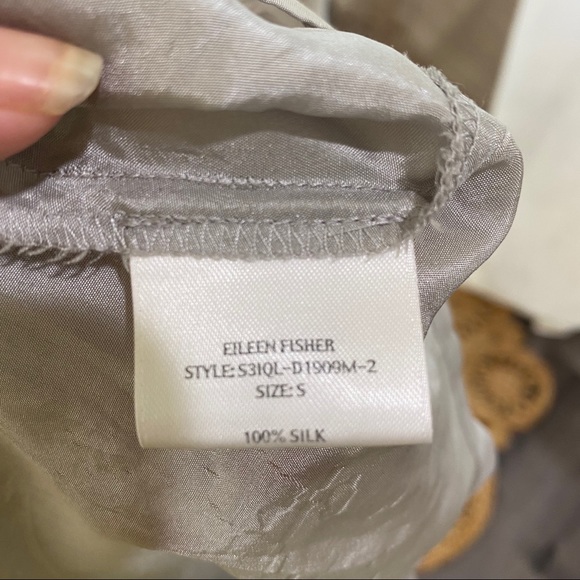 EILEEN FISHER Rare Crinkle Lace Dress - Picture 14 of 16